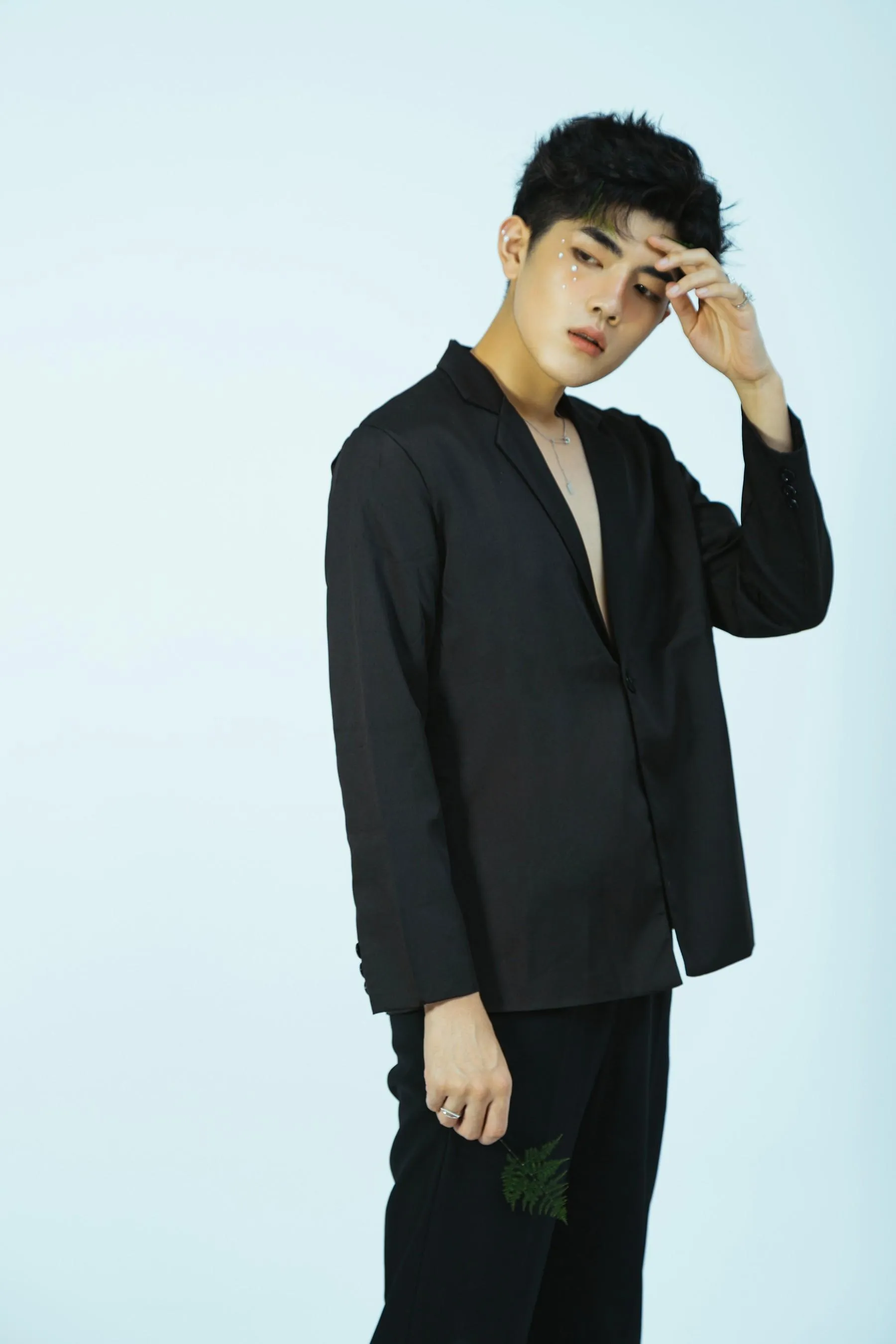[艺图语] 2022.07.03 面纱 陈川儿Andrew [22P]插图2